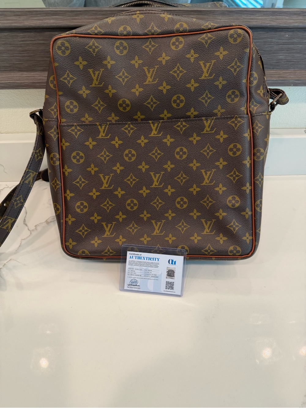 Louis Vuitton Monogram Reporter GM Crossbody Messenger Bag